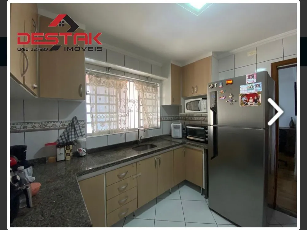 Casa, 4 quartos, 250 m² - Foto 4