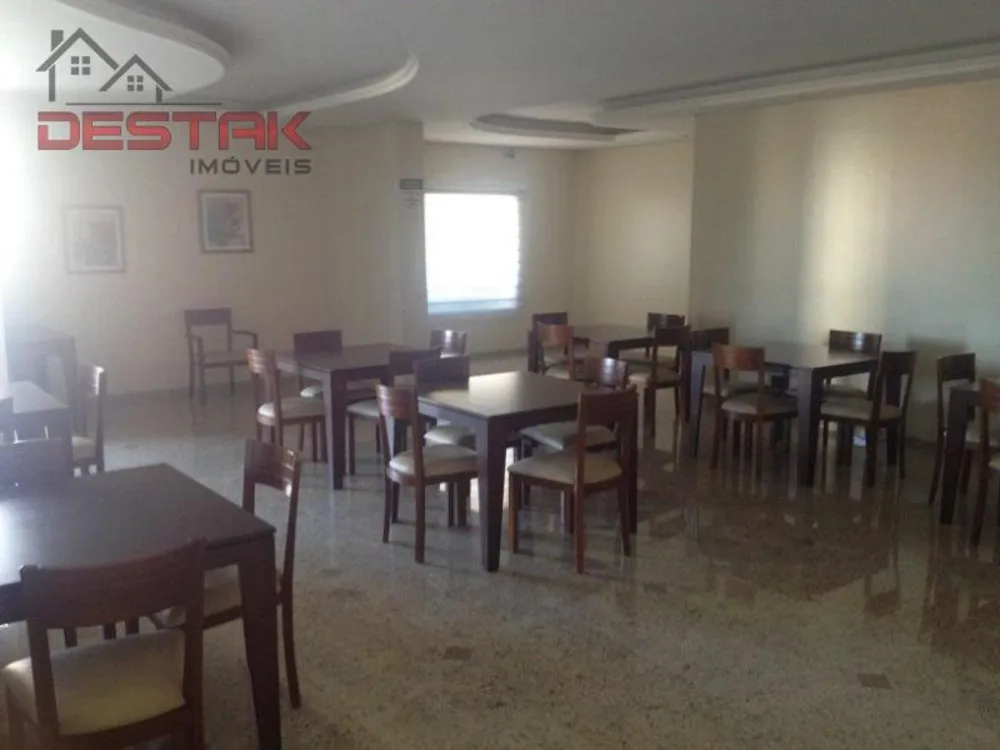 Apartamento, 3 quartos, 240 m² - Foto 11