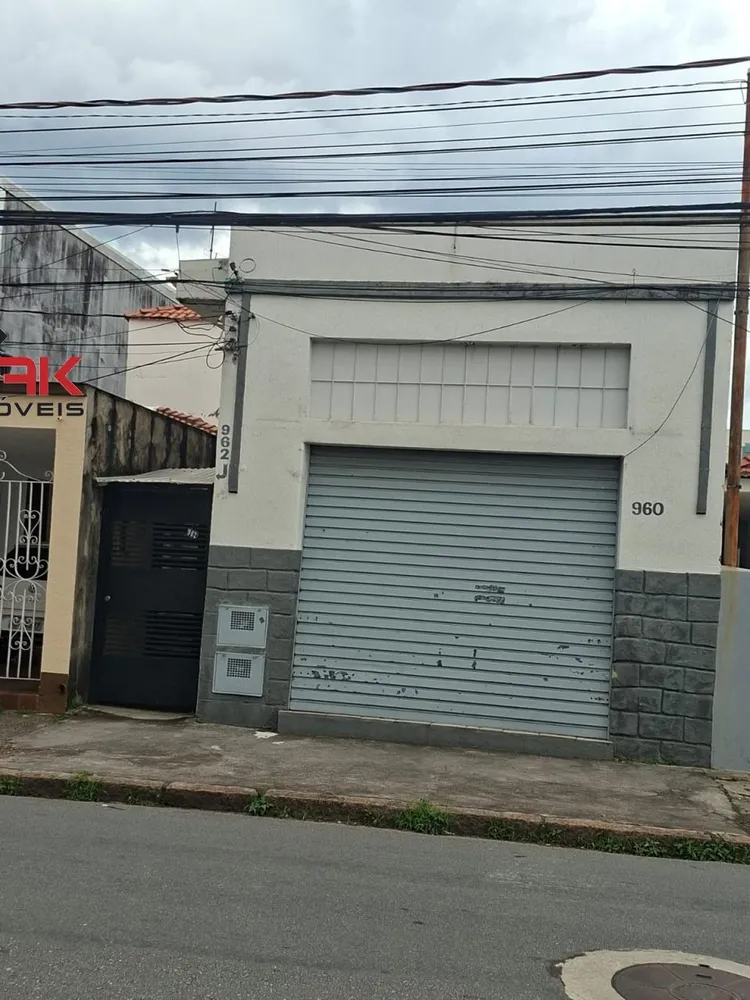 Casa, 2 quartos, 340 m² - Foto 1