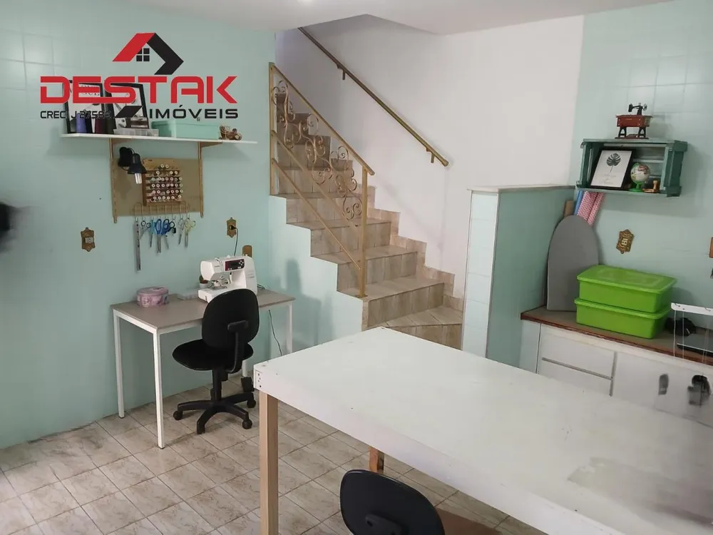 Casa, 4 quartos, 250 m² - Foto 12
