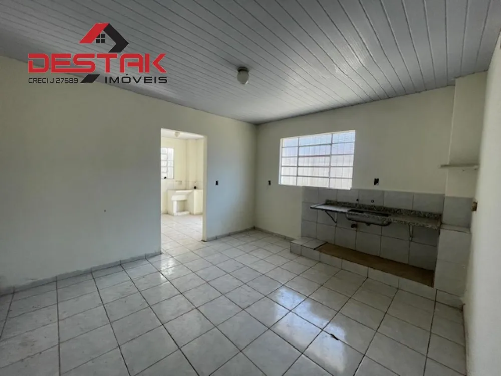 Casa, 3 quartos, 312 m² - Foto 1