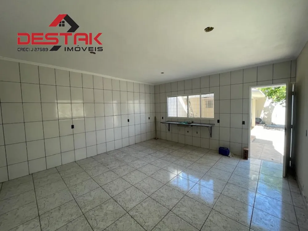 Casa, 3 quartos, 312 m² - Foto 3