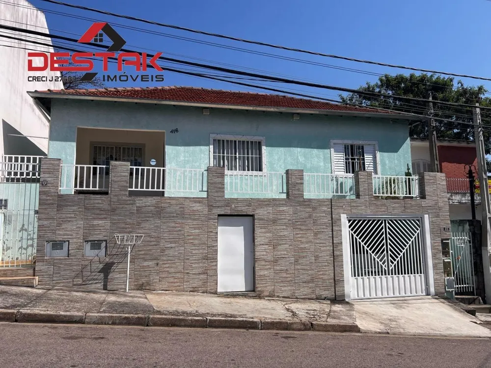 Casa, 4 quartos, 203 m² - Foto 1