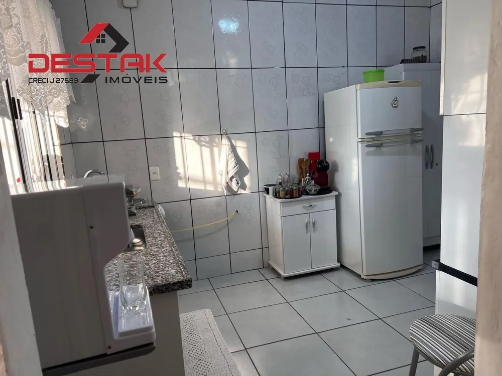 Casa, 4 quartos, 203 m² - Foto 3