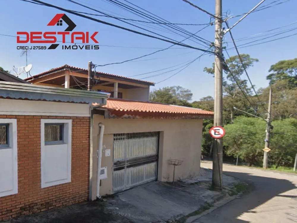 Casa, 3 quartos, 252 m² - Foto 1