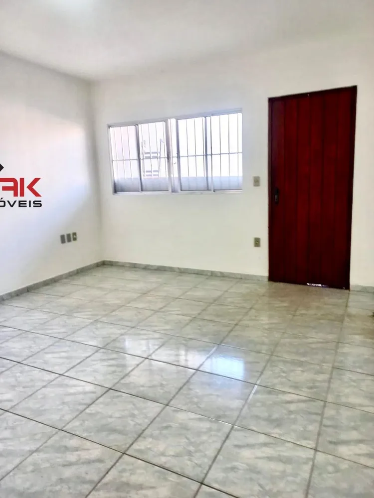 Casa, 3 quartos, 252 m² - Foto 8