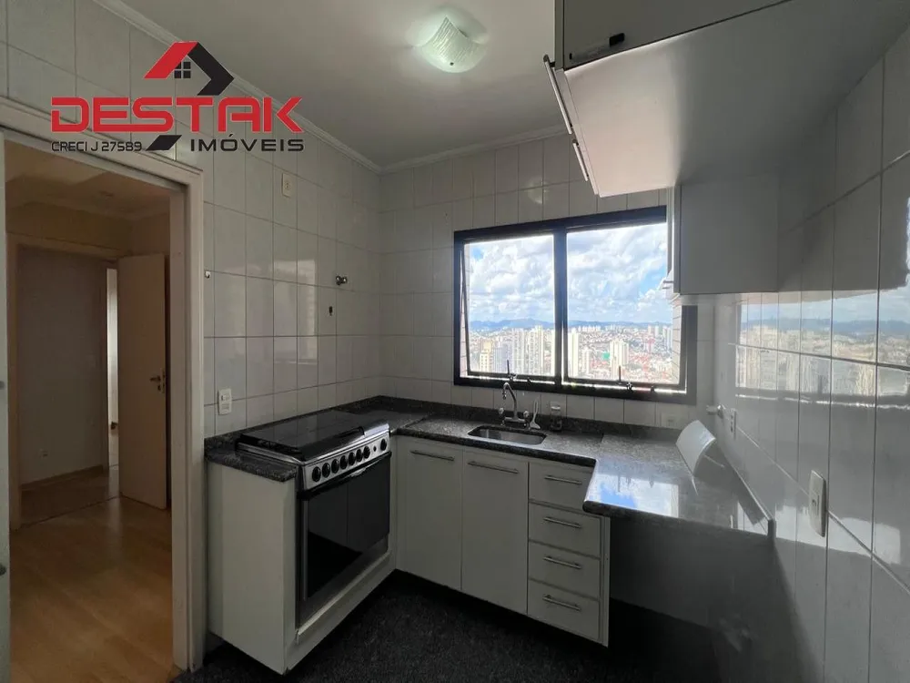 Apartamento, 3 quartos, 136 m² - Foto 3