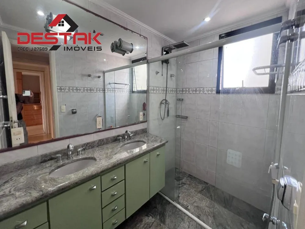 Apartamento, 3 quartos, 136 m² - Foto 8