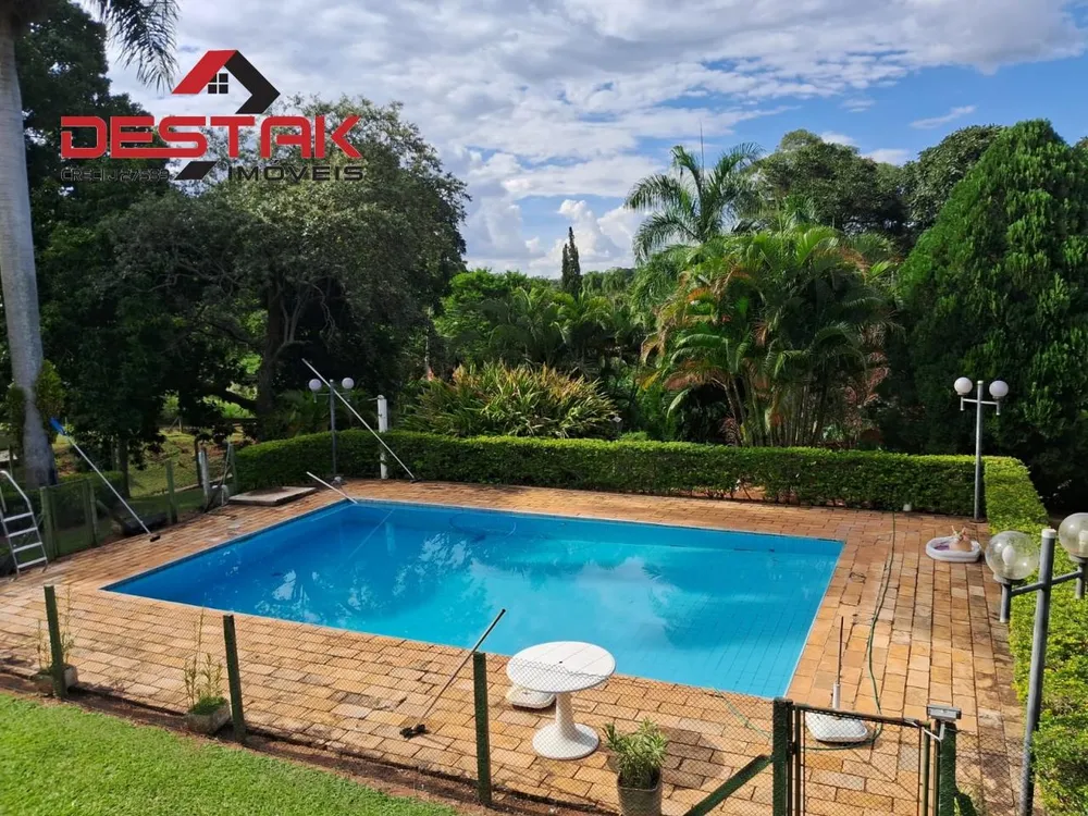 Chácara, 3 quartos, 8000 m² - Foto 1