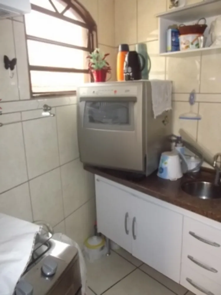 Casa, 3 quartos, 255 m² - Foto 2