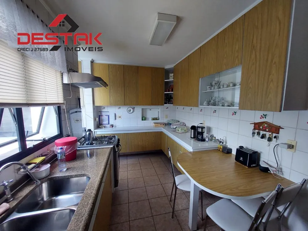 Apartamento, 3 quartos, 190 m² - Foto 7