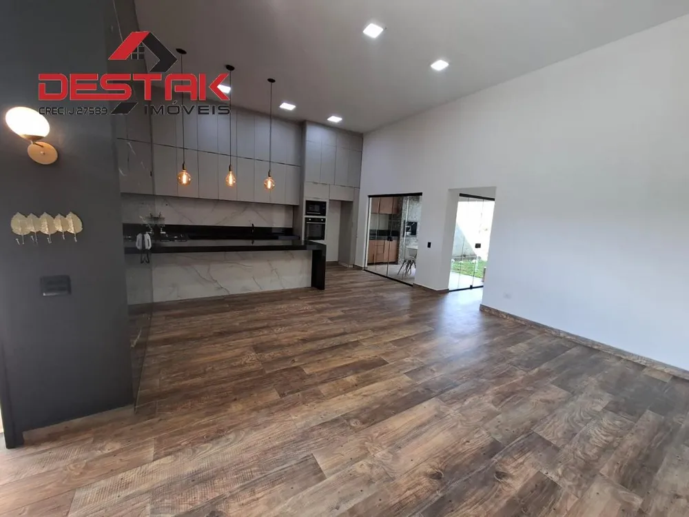 Chácara, 3 quartos, 498 m² - Foto 1
