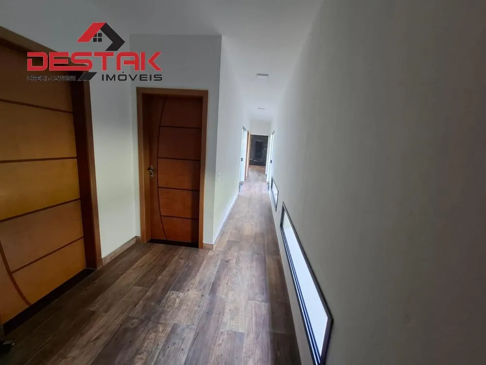 Chácara, 3 quartos, 498 m² - Foto 1