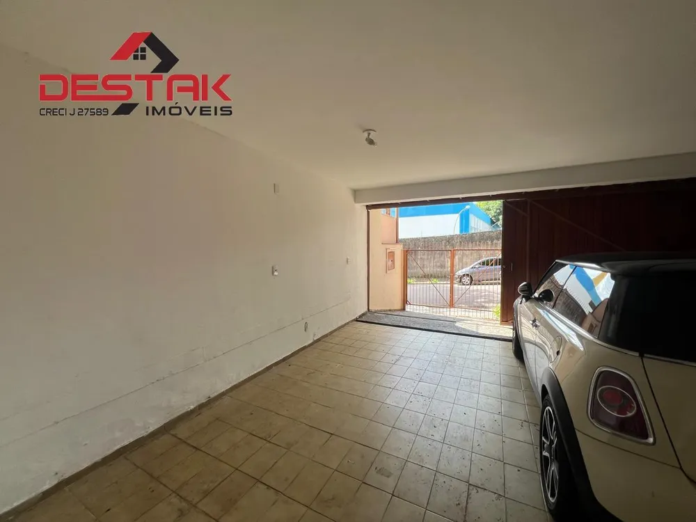 Casa, 3 quartos, 234 m² - Foto 3