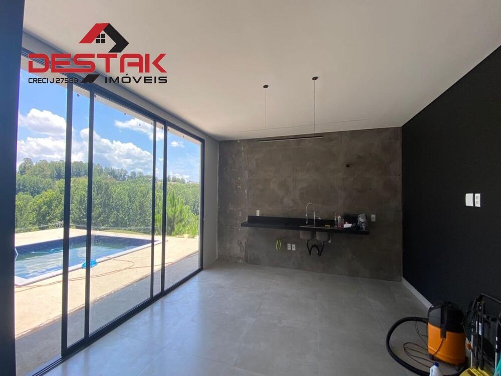 Casa de Condomínio à venda com 3 quartos, 1140m² - Foto 1