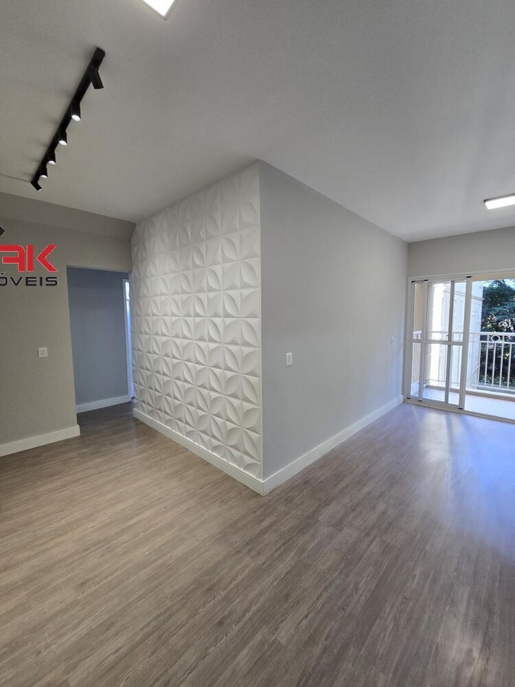 Apartamento para alugar com 3 quartos, 80m² - Foto 1