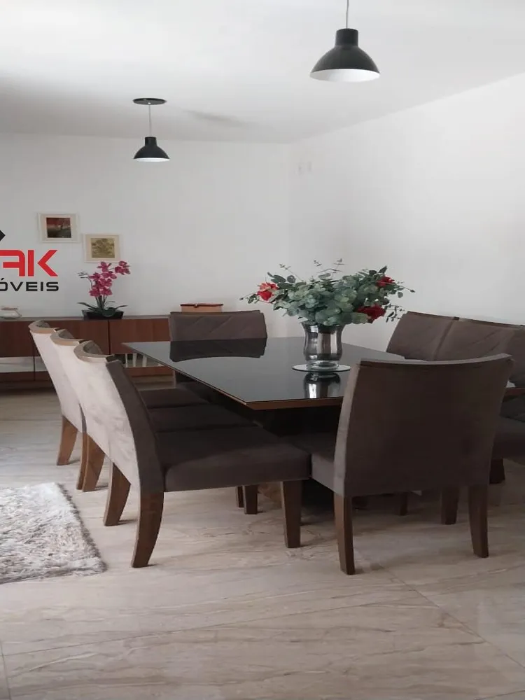 Casa, 3 quartos, 250 m² - Foto 2