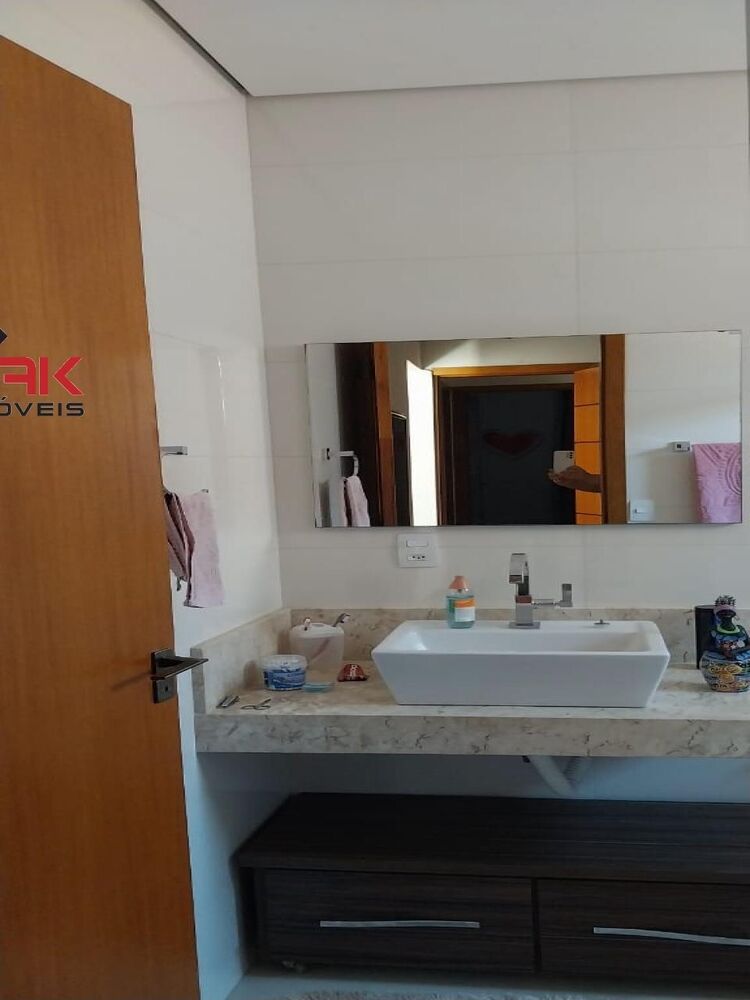 Casa, 3 quartos, 250 m² - Foto 3