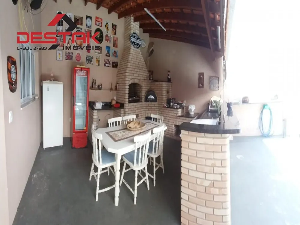 Casa, 3 quartos, 250 m² - Foto 9