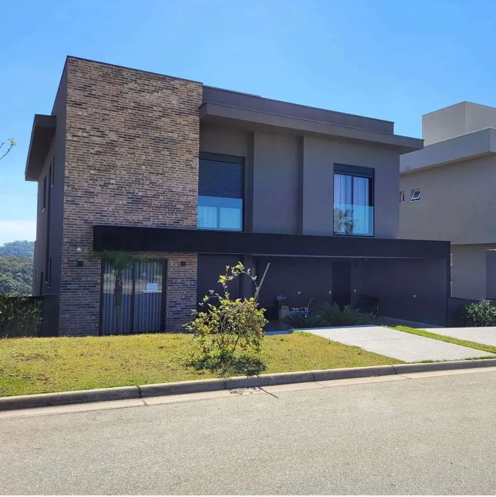 Casa, 4 quartos, 390 m² - Foto 1