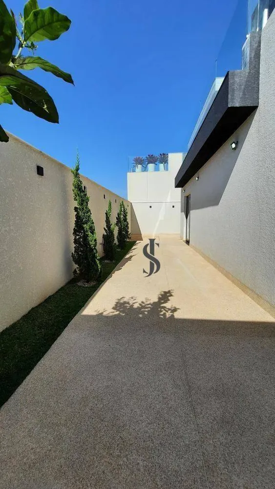 Casa, 4 quartos, 470 m² - Foto 3