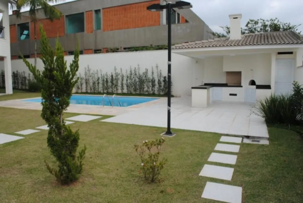 Casa, 4 quartos, 840 m² - Foto 1