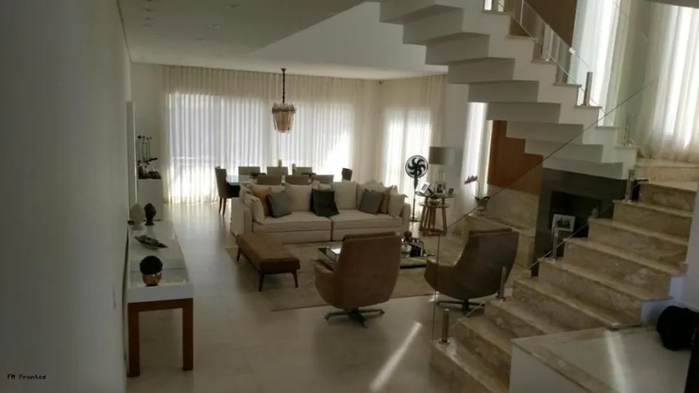 Casa, 4 quartos, 390 m² - Foto 1