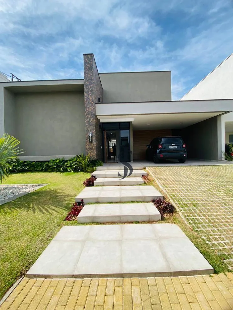 Casa, 4 quartos, 250 m² - Foto 1