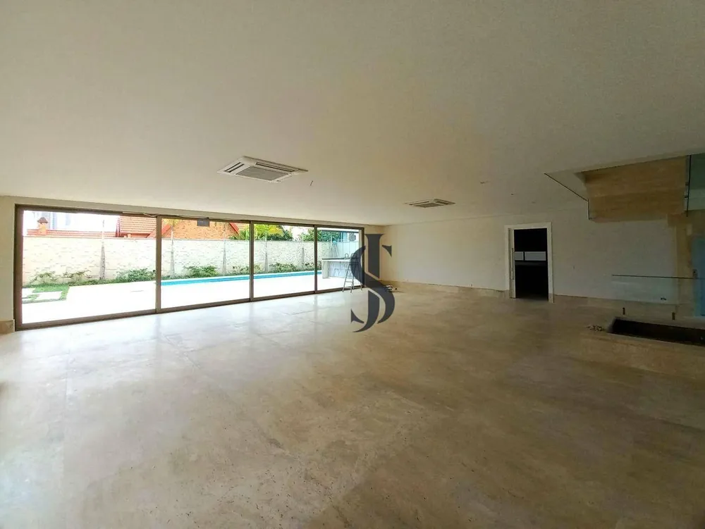 Casa, 5 quartos, 1040 m² - Foto 4