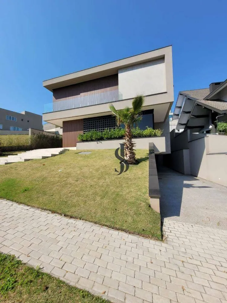 Casa, 4 quartos, 586 m² - Foto 2