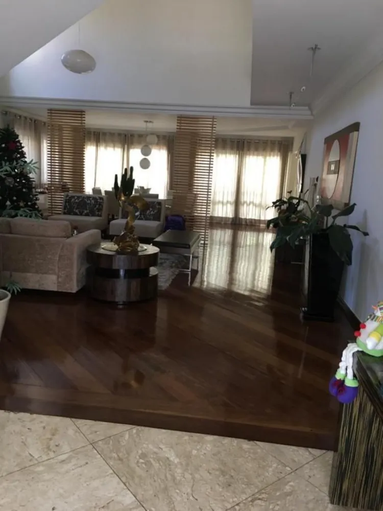 Casa, 4 quartos, 347 m² - Foto 2