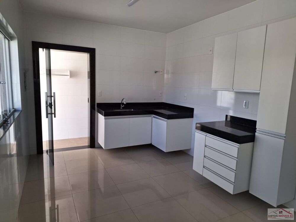 Casa, 3 quartos, 300 m² - Foto 5