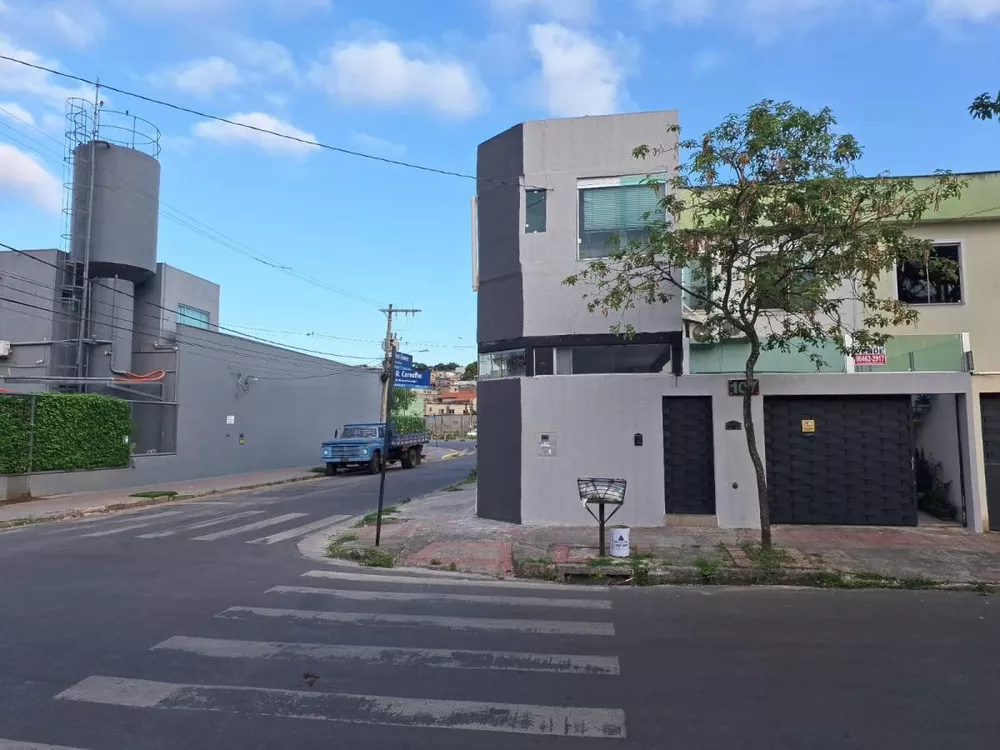 Casa, 4 quartos, 195 m² - Foto 4