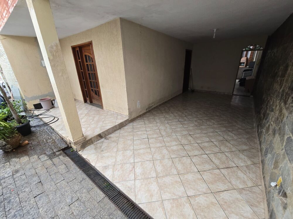 Casa, 6 quartos, 398 m² - Foto 2