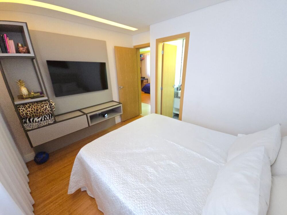Apartamento, 3 quartos, 170 m² - Foto 1