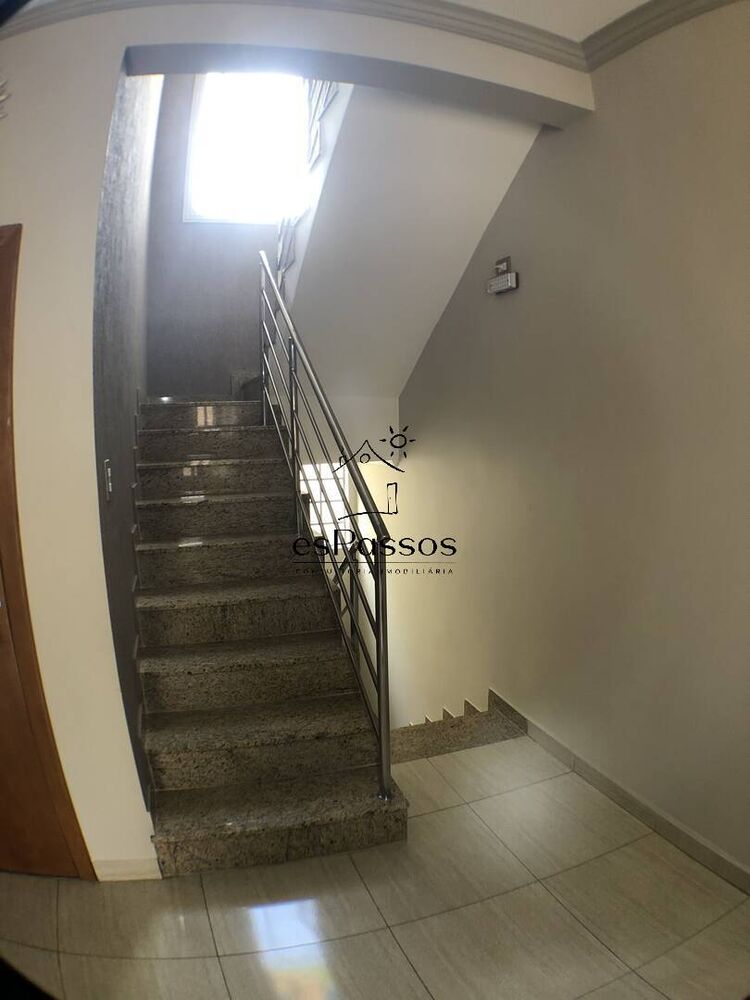 Casa, 6 quartos, 312 m² - Foto 32