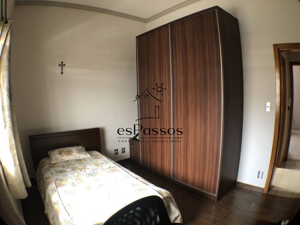 Casa, 6 quartos, 312 m² - Foto 35