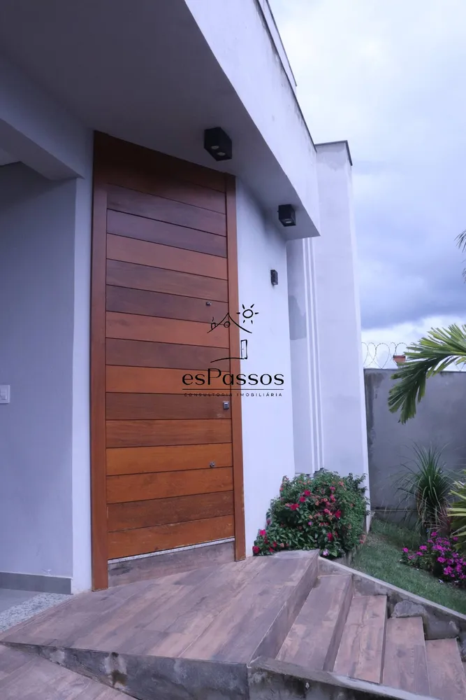 Casa, 4 quartos, 249 m² - Foto 3
