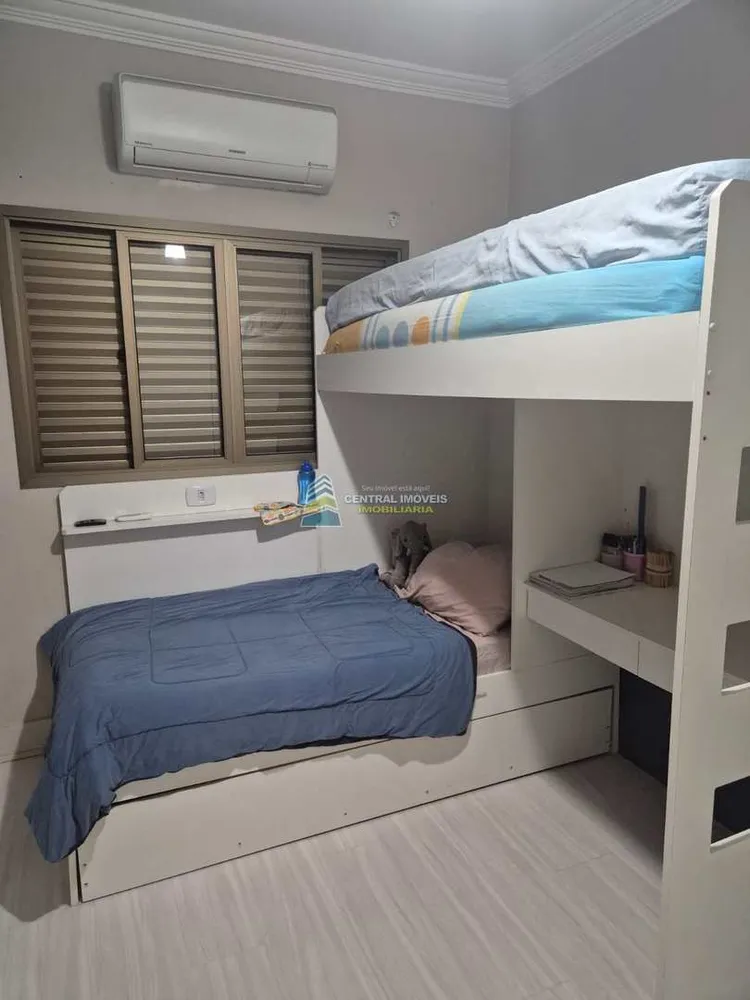 Casa, 3 quartos, 280 m² - Foto 12