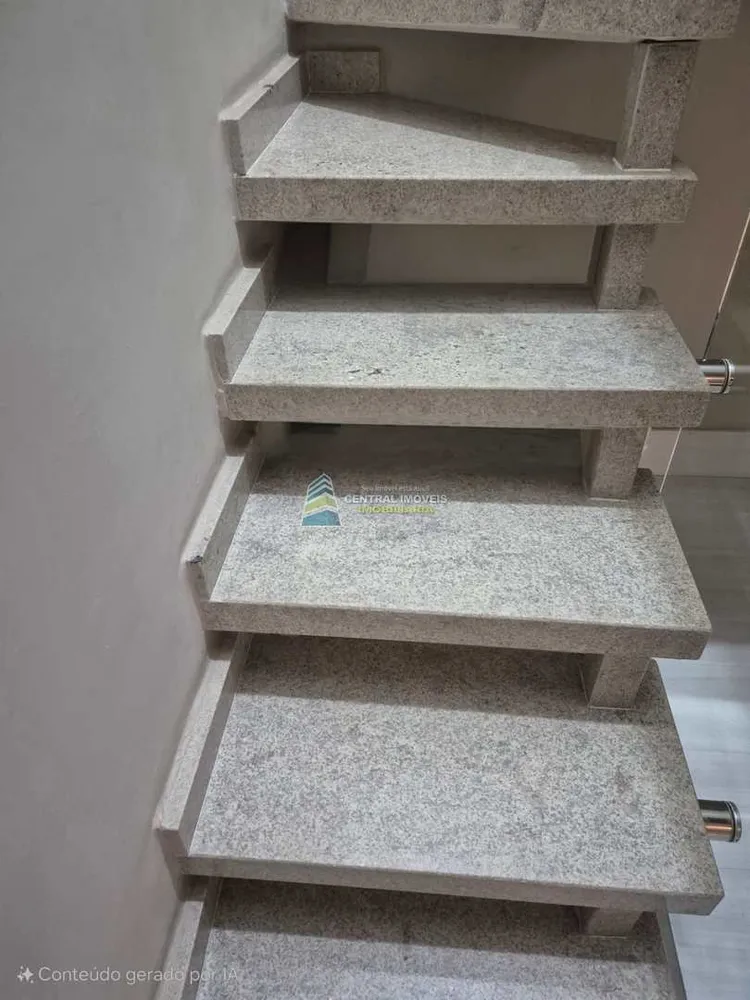 Casa, 3 quartos, 280 m² - Foto 4