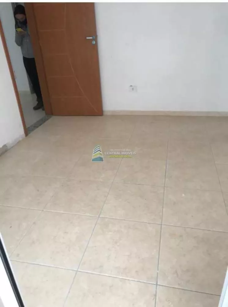 Apartamento à venda com 2 quartos, 72m² - Foto 3