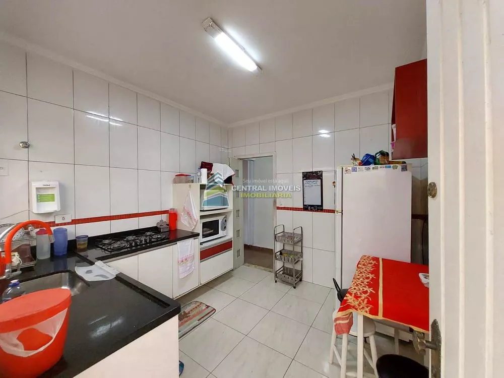 Casa à venda com 3 quartos, 128m² - Foto 4