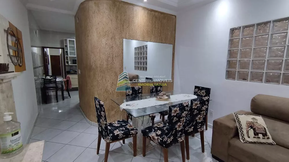 Casa à venda com 3 quartos, 175m² - Foto 3