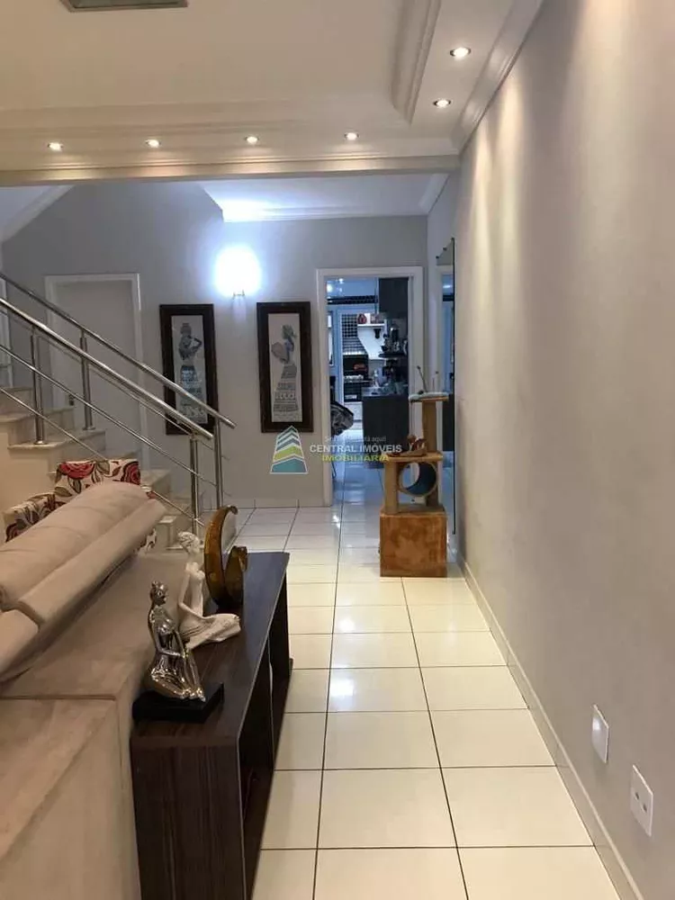 Sobrado à venda com 4 quartos, 172m² - Foto 2