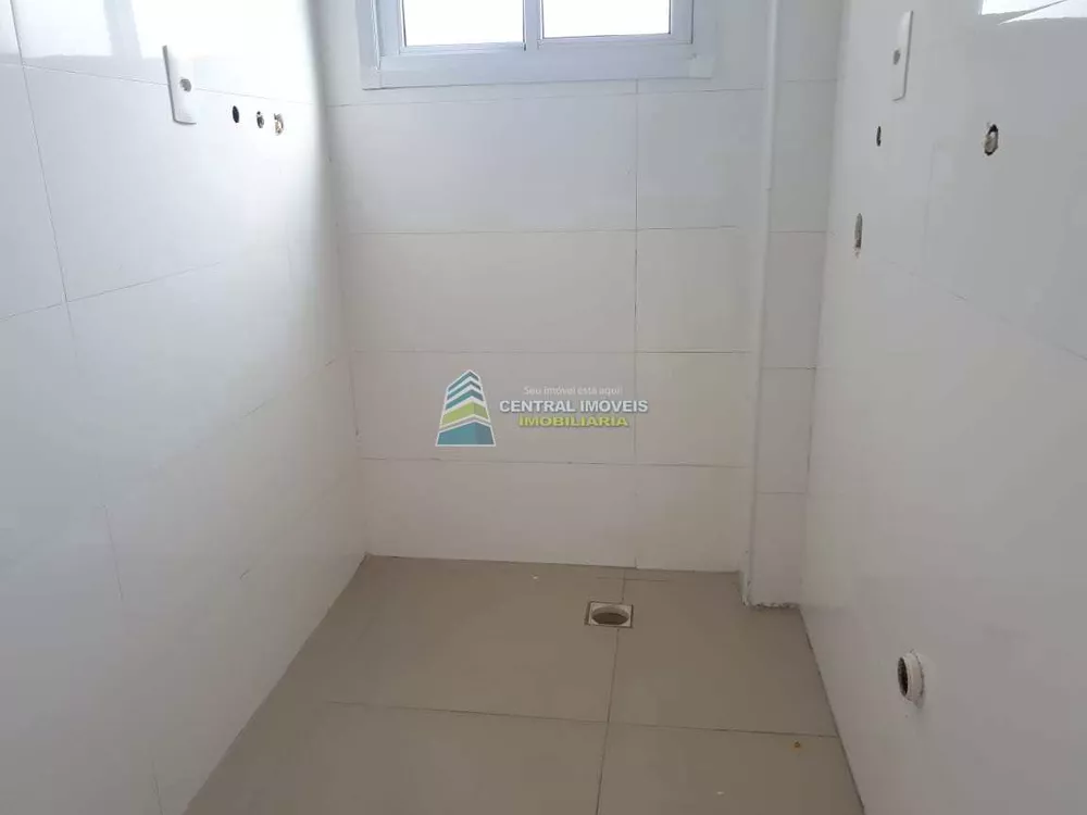 Apartamento à venda com 3 quartos, 172m² - Foto 3