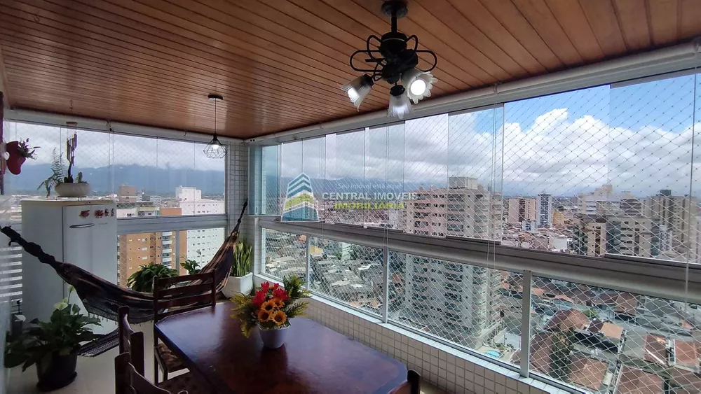 Apartamento à venda com 3 quartos, 146m² - Foto 2