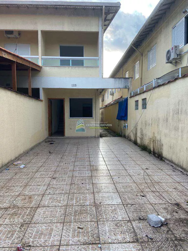 Sobrado à venda com 2 quartos, 78m² - Foto 1