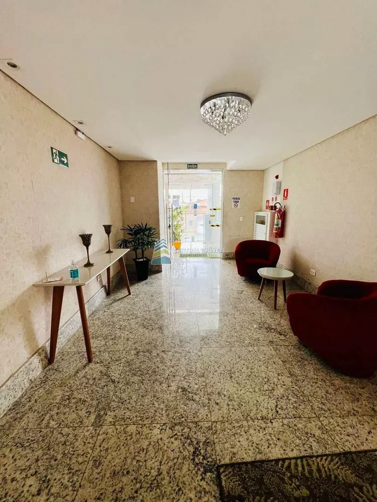 Apartamento à venda com 2 quartos, 60m² - Foto 4