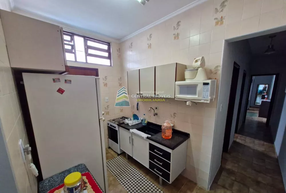 Casa à venda com 2 quartos, 90m² - Foto 7