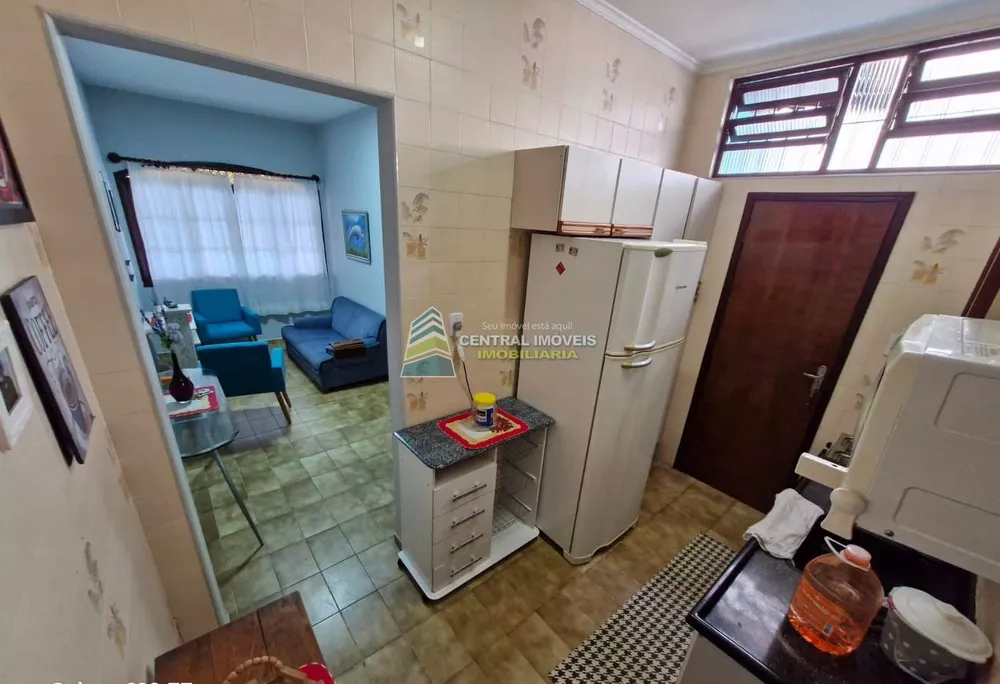 Casa à venda com 2 quartos, 90m² - Foto 8